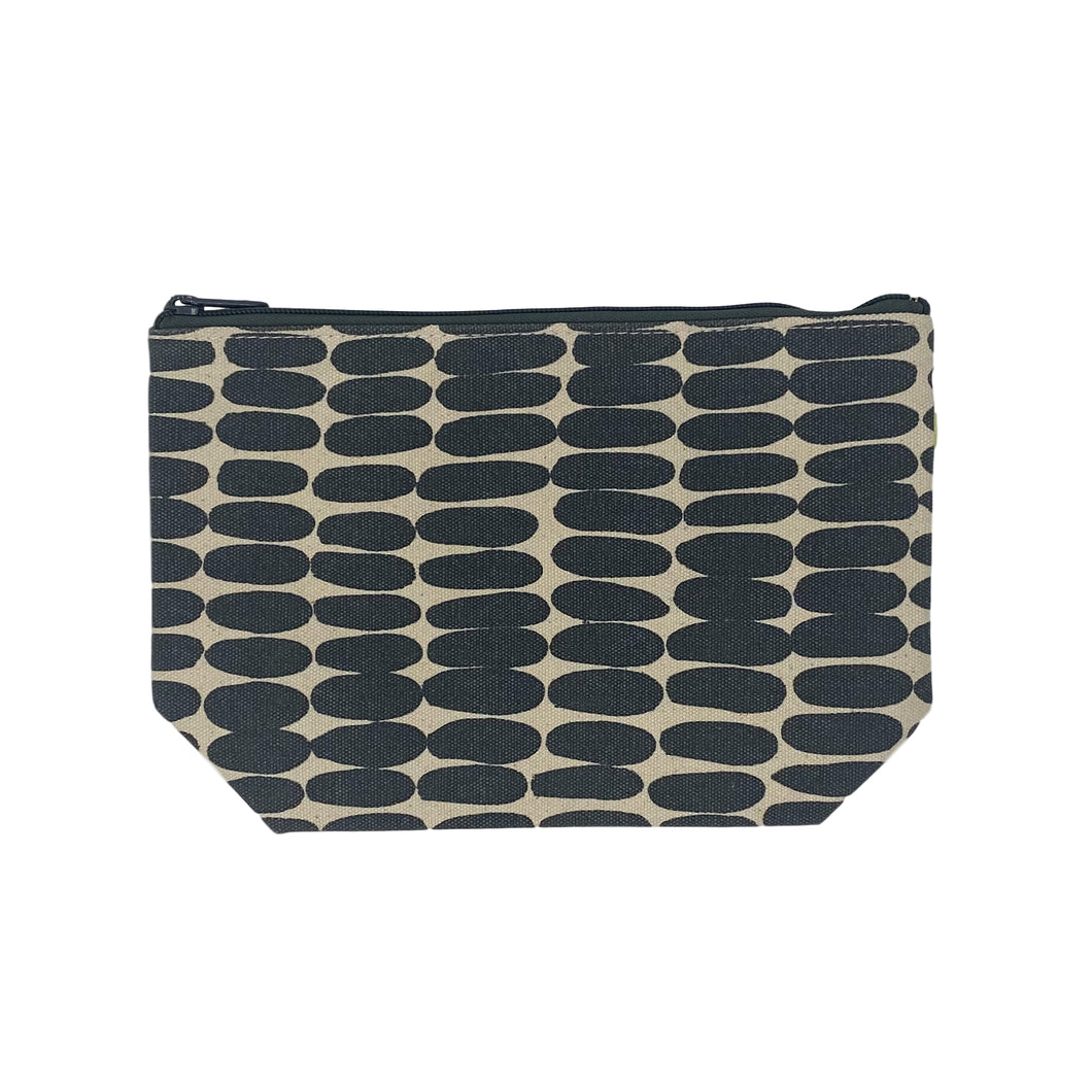 Coal Husk Large Travel Pouch